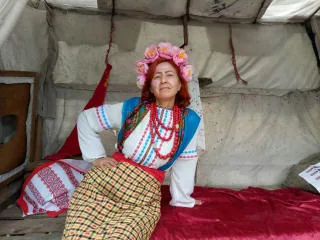 MilayaDFlow, 50yo cam performer