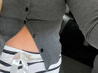 Peachpetal, 49yo cam performer
