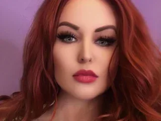PrettyMilfyxo, 55yo cam performer