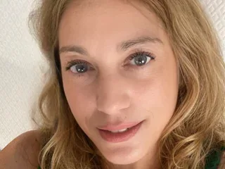 Rose_Angeli, 50yo cam performer