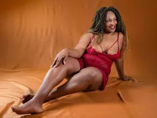 RoxyBernet, 42yo cam performer